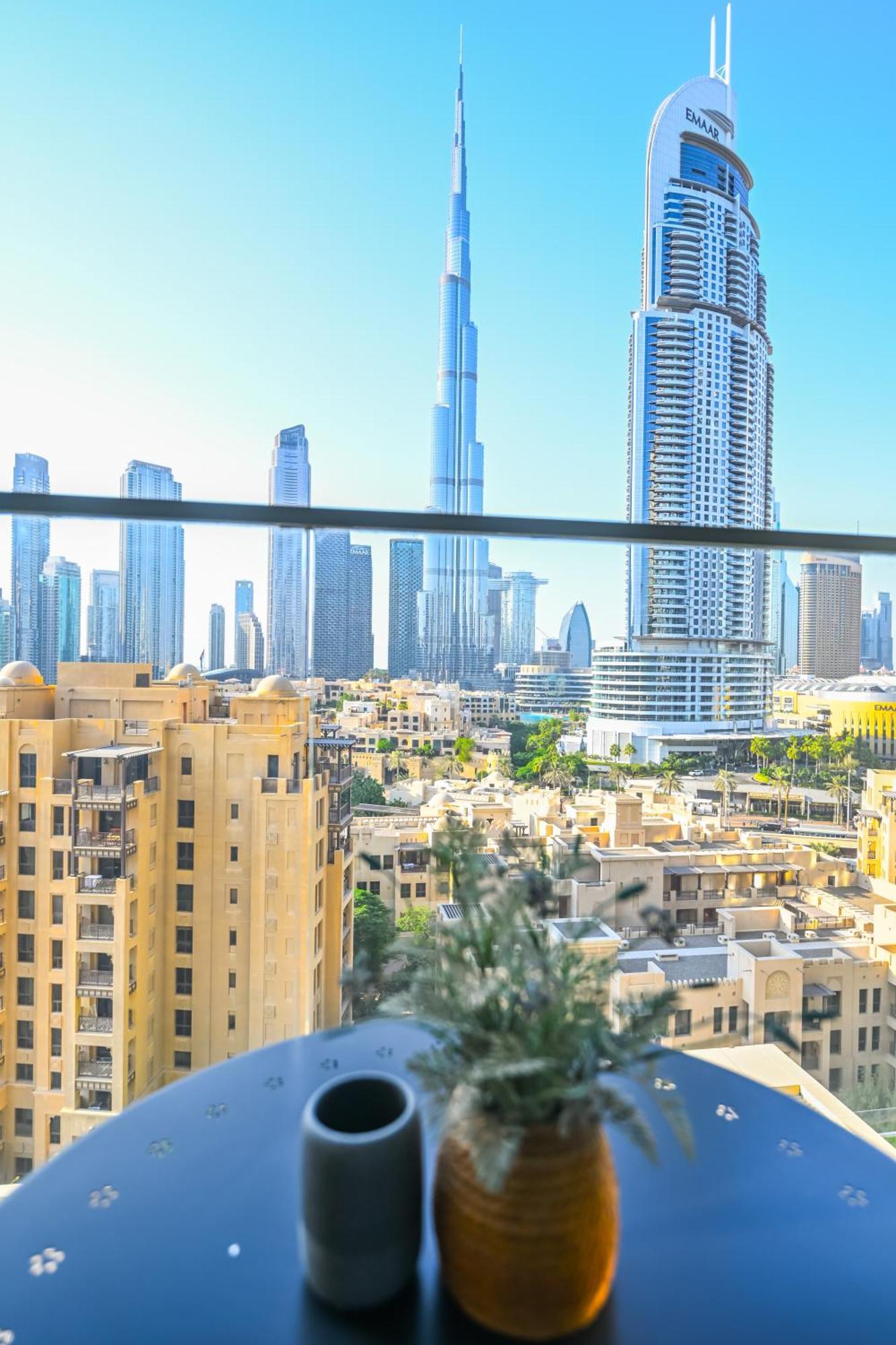 Full Burj Khalifa View - Panorama In - 3-min Walk To Mall Apartment Dubai