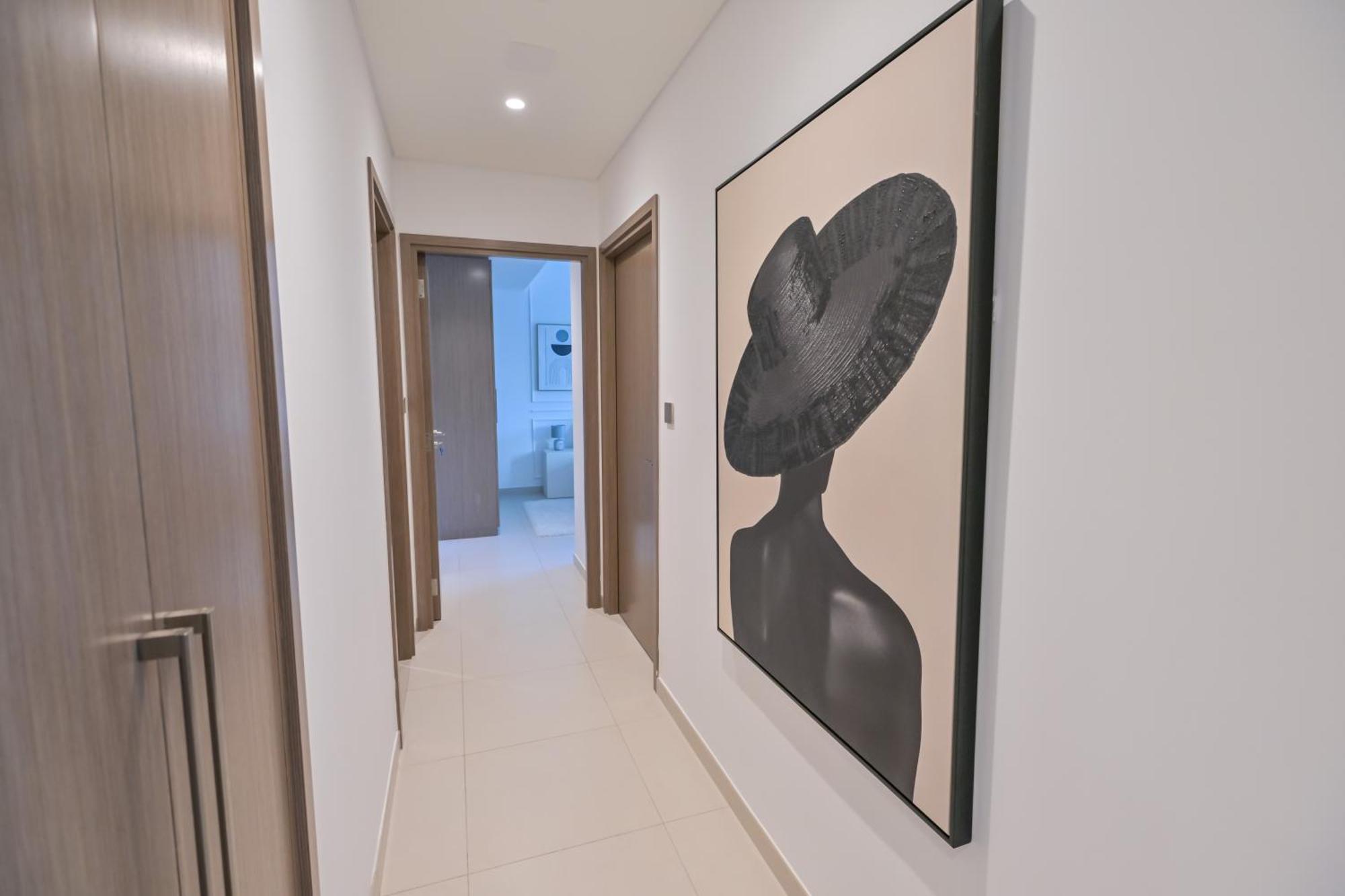 Full Burj Khalifa View - Panorama In - 3-min Walk To Mall Apartment